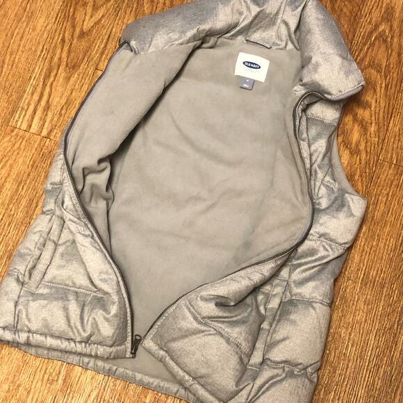 Old Navy Heathered Gray Quilted Frost Free Sleeveless Puffer Vest Size Medium - Picture 5 of 10